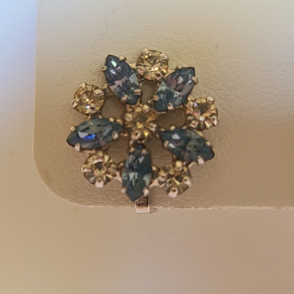 B. David Blue White Crystal Wreath Brooch Clip On Earrings Set Rhodium Plated - Picture 5 of 8